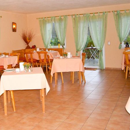 Hotel Schonunger Bucht Waigolshausen Extérieur photo