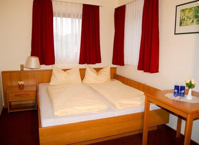 Hotel Schonunger Bucht Waigolshausen Extérieur photo
